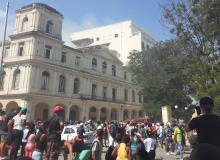At least 27 people die in an explosion at historic Cuban hotel