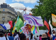 Over 10,000 people marched for Jesus in Paris