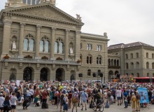 Swiss rally for persecuted Christians: “This faith has endured in suffering, even in the darkest prison cell”