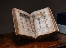 Hebrew Bible from 14th-century Spain to be sold for at least 4.5€ million