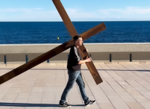 Monaco expels Swiss evangelist travelling around Europe with a cross