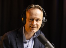 Christian journalism can help churches to pray