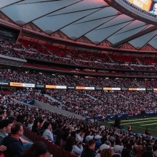 35,000 people praise Jesus at Atlético Madrid’s stadium for ‘The Change’