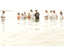A church in Denia has been baptising in the Mediterranean for 105 years