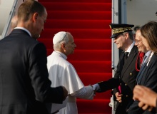 Is there a Catholic resurgence in France? And other questions after Pope Leo XIV’s visit
