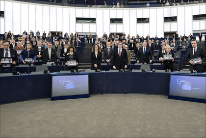 The European Parliament payed tribute to the victims in France. / EU Parliament