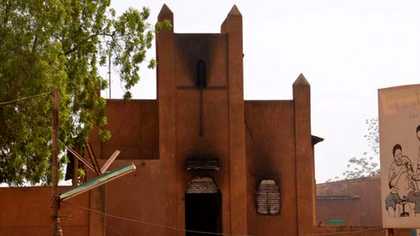 Church burnt in Níger / The Guardian