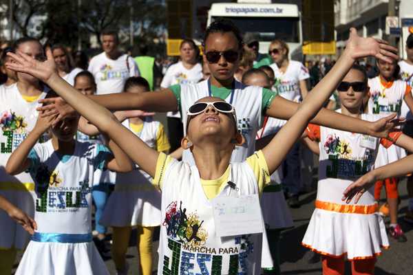 Jesus festival, in Brazil. / Emol,latin america evangelicals pentecostalism