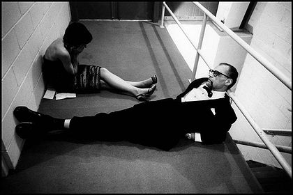 Miller and his third wife, Inge Morath, waiting for the premiere of 'After the Fall' to finish.