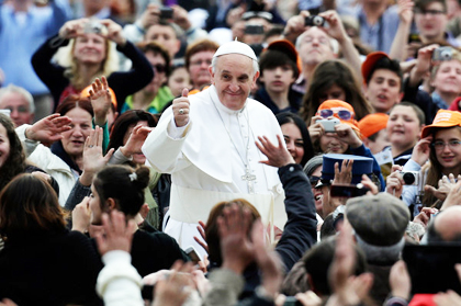 Francis has become a celebrity in the social media age. / AP