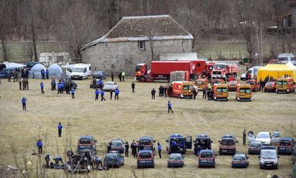 French emergency services workers gather in Seyne / Boris Horvat/AFP/Getty Images