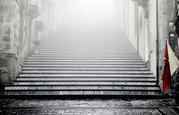 Photo: Davide Ragusa (Unsplash),stairs, italy