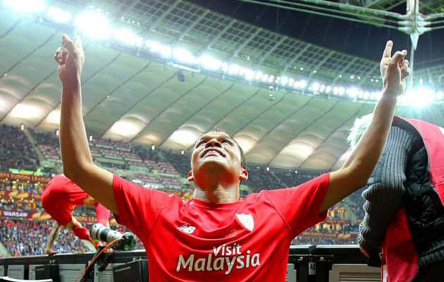 Bacca points to God after the victory. / Agencies,Bacca, God, Dios