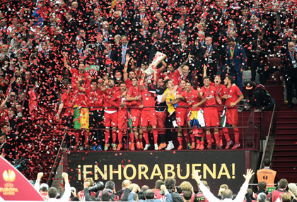 Sevilla FC, celebrating after the match. / Agencies