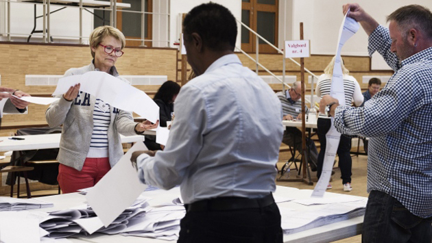 Counting the votes in Denmark's national election.  / Reuters,eleciont, denmark, votes