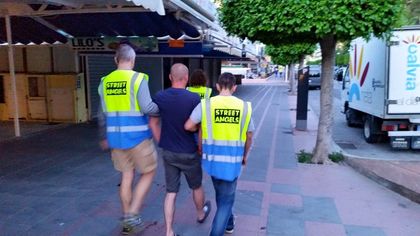 Street Angels help people back to a place of safety like their hotels or homes.