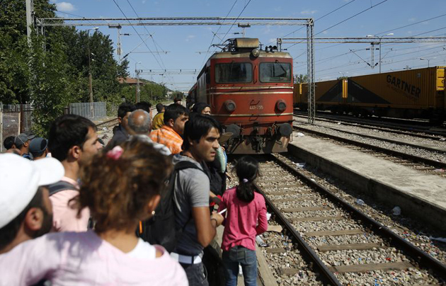Gevgelija, train, Serbia, Macedonia, refugees, august 2015