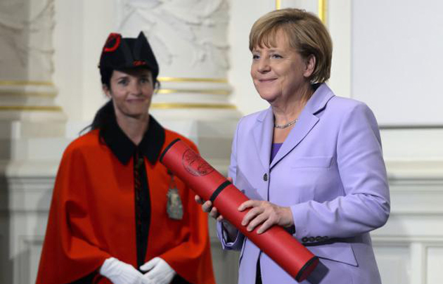 Angela Merkel in the University of Bern, last week. / SRF,bern, merkel, 