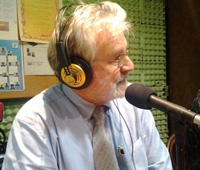 Pastor and radio host Roberto Velert.