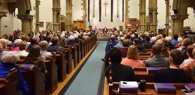 General view of the Mayfield Salisbury church during the debate. / FreeChurch,Mayfield salisbury, debate, Robertson, McKenna, Church of scotland