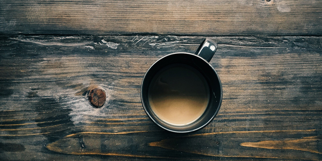A cup of coffee and a conversation about the gospel? / Mikesh Kaos (Unsplash, CC),cup, tea, coffe, table, hq, image, photo