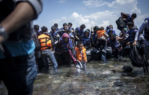 Over one million refugees and migrants have reached Europe by sea since the start of 2015,