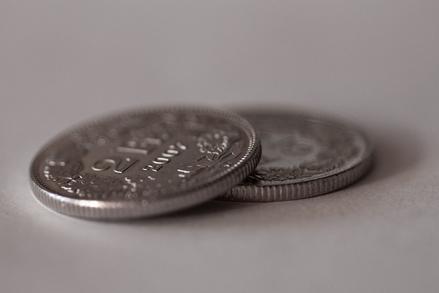 Swiss Francs. / Marcel Grieder (Flickr, CC),swiss francs, money, coins