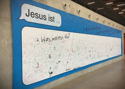One of the posters, in a public transportation station. / Jesus-ist.ch