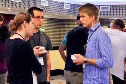 Participants in a coffe break. / FOCL