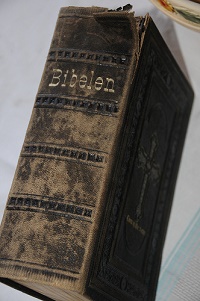 An old Norwegian Bible.