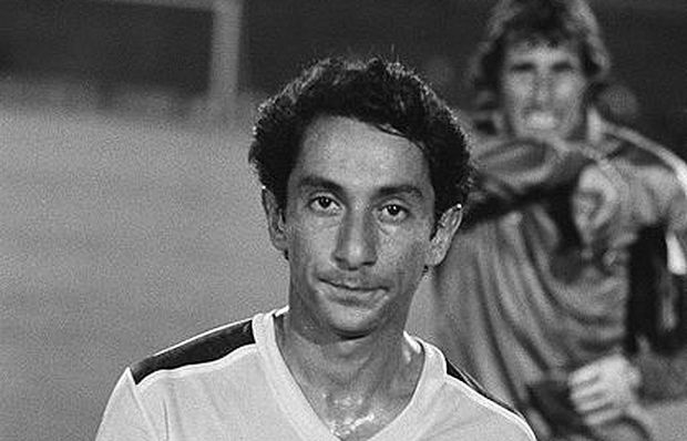 Osvaldo Ardiles (1981) by Marcel Antonisse / Anefo (Nationaal Archief Fotocollectie Anefo) (Wikimedia Commons / CC BY-SA 3.0 nl) (cropped),Footballer