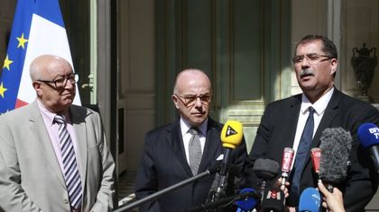 Bernard Cazeneuve and Anouar Kbibech press conference