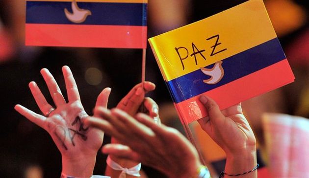  Colombian society asks for peace. ,