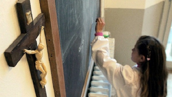 State schools should not be used for religious means in school hours, evangelical Italians say. / Repubblica,