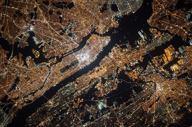 A city viewed from space. / NASA (CC),space, city