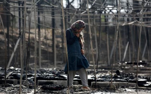 The blaze forced at least 4,000 residents to flee. / Reuters,