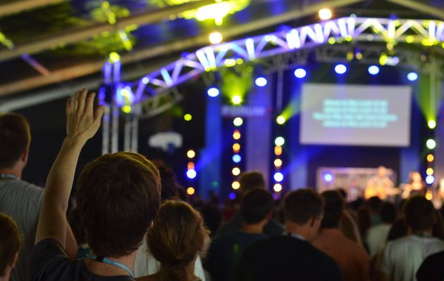 46,000 students attend a CU mission weeks. / UCCF facebook ,
