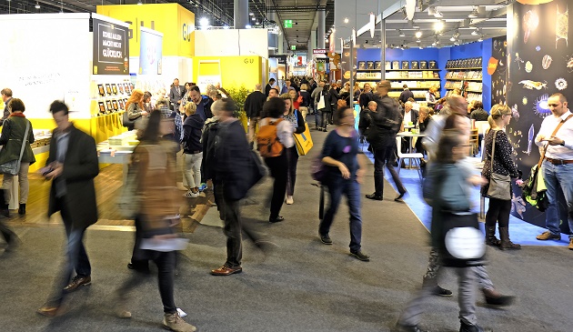 People visit 2016 Frankfurt Book Fair. / Alexander Heiman,boko fair, 2016, Francfort