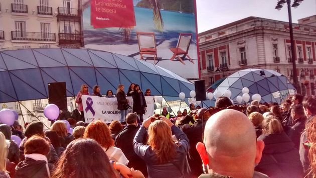 About 300 evangelical Christians gathered in Madrid to show their support for battered women.,madrid, evangelicals