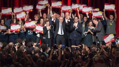 Alexander Van der Bellen celebrating his victory.