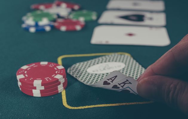 Around one in 20 people reported having a gambling problem. / Unsplash (CC),gambling