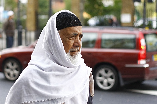 A Muslim in London. / Jarek Jarosz (Flickr, CC),muslim, islam