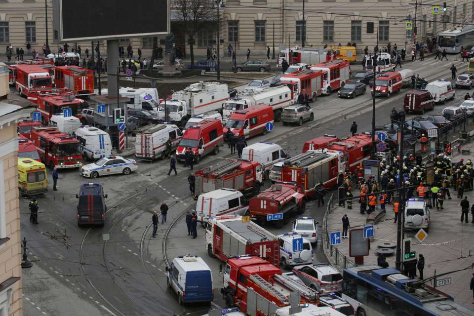 Surroundings of the Sennaya Ploshchad station, after the blast. / Agencies,st petersburg