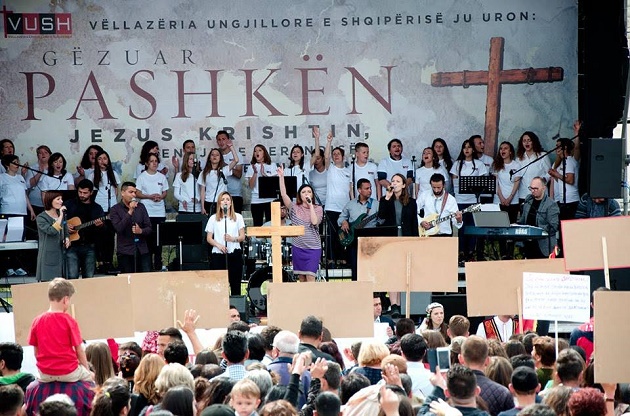 Times of worship during the Easter celebration in Tirana. / VUSH,