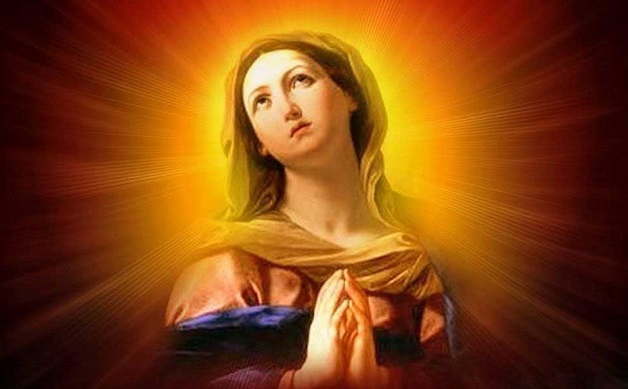 A portrait of Mary. ,virgin mary, devotion, rosary