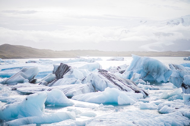 Photo: Bethany Legg (Unsplash, CC),arctic, climate change