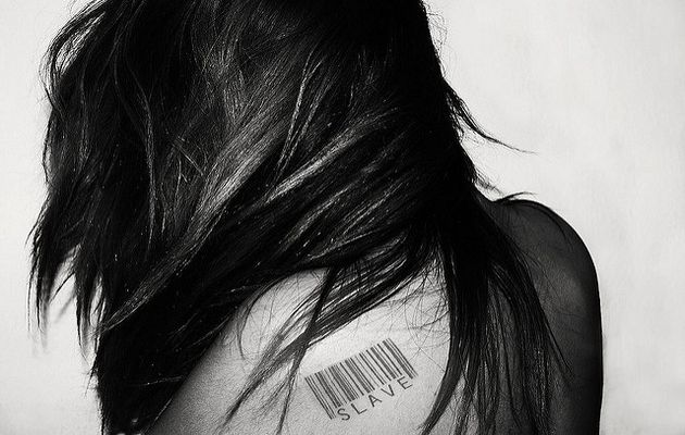 Over 30 million men, women and children are involved in human trafficking today. / IralGelb (Flickr, CC),