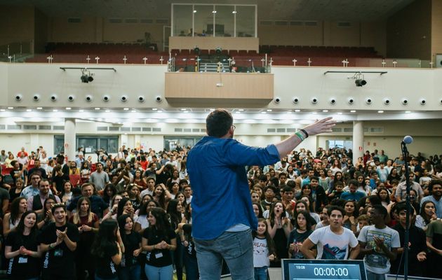 700 teenagers attended Reboot with their youth pastors. / RZIM,