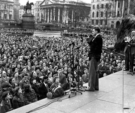 Billy Graham preaching in Trafalgar Square during the London Crusade. / BGEA
