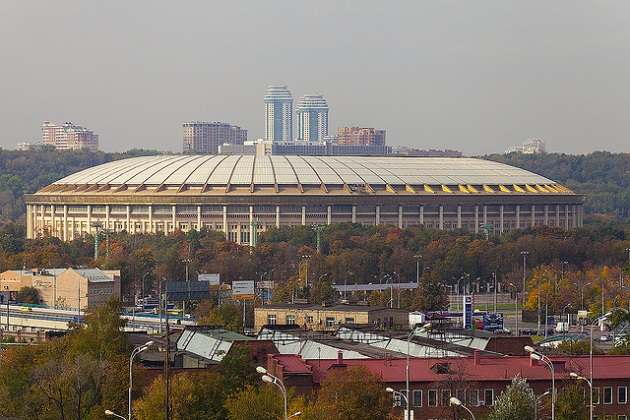 The Luzhniki stadium, in Russia. / P. Kazachkov (Flickr, CC),